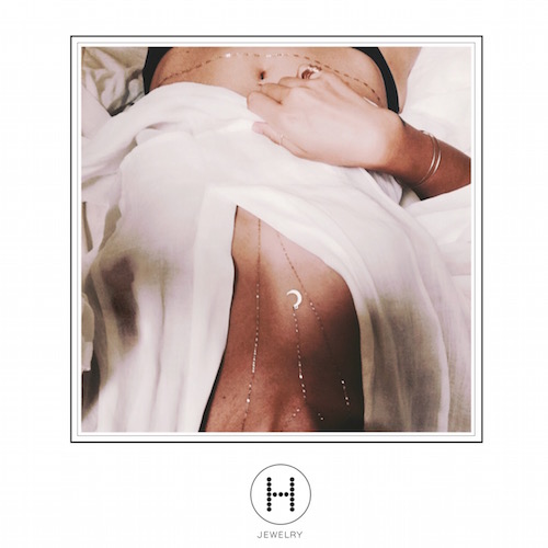 H S A K A K I Y A M A.